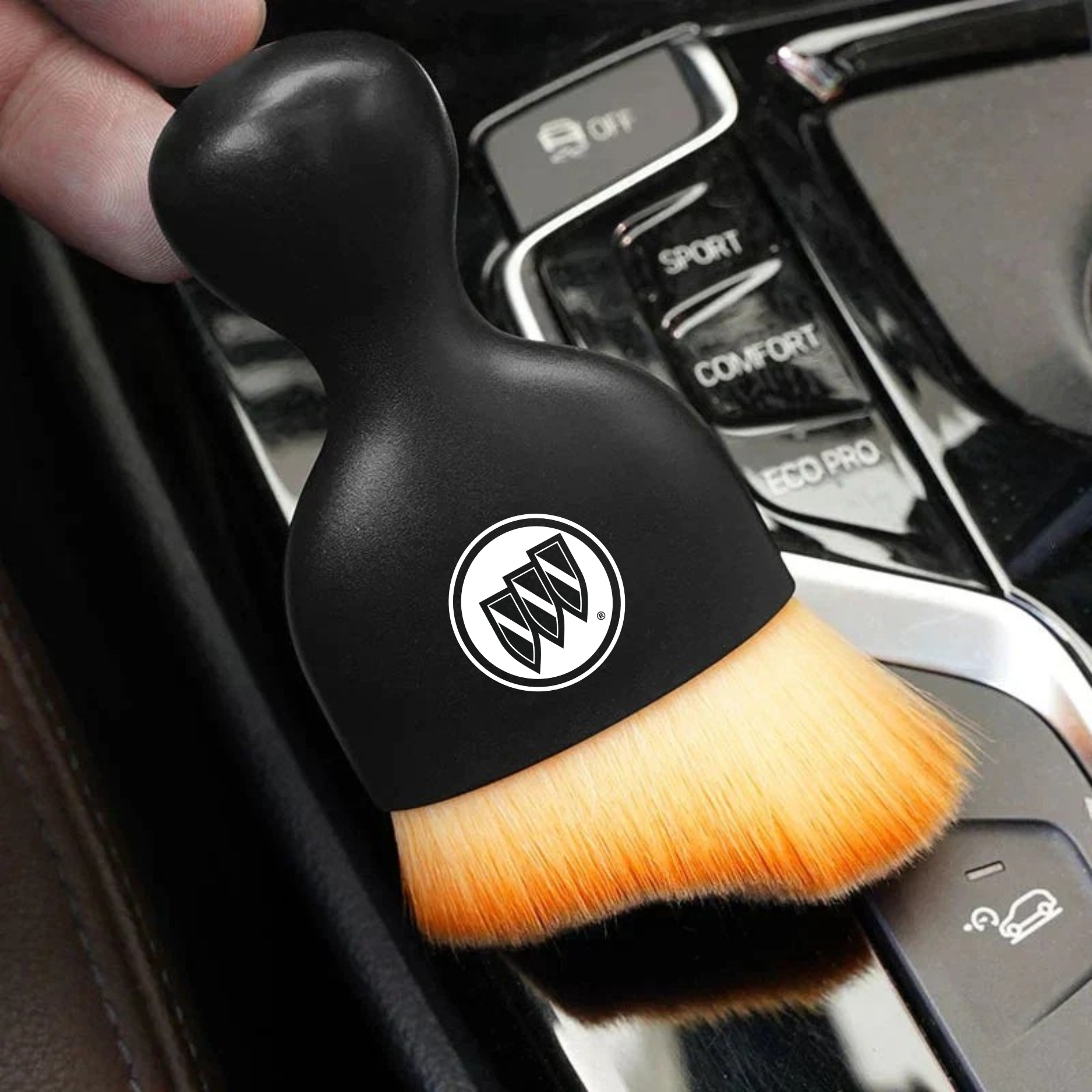 D80 PRO – Precision detailing brush with your Car's Logo