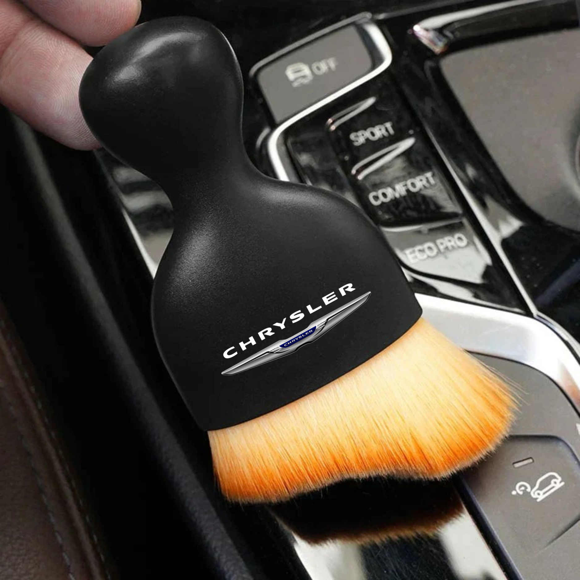 D80 PRO – Precision detailing brush with your Car's Logo